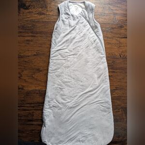 Kyte Baby Sleep sack 6-18month 2.5 Tog In Light Gray